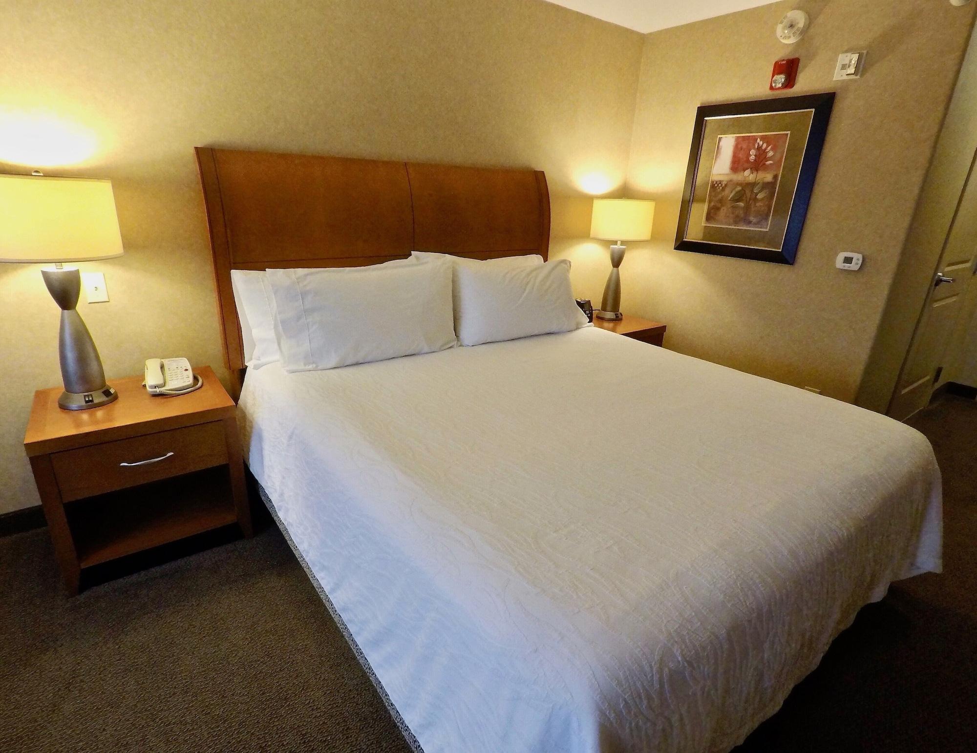 Hilton Garden Inn West Des Moines Ngoại thất bức ảnh