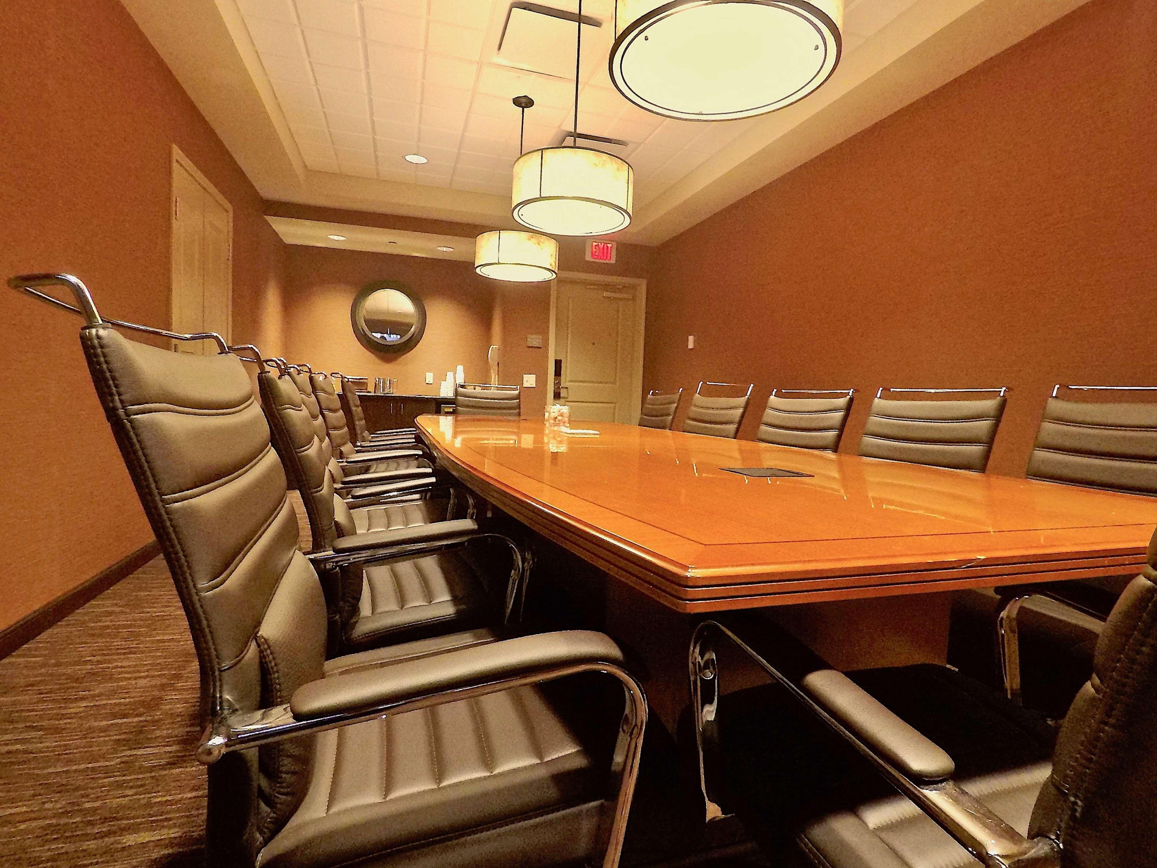 Hilton Garden Inn West Des Moines Ngoại thất bức ảnh