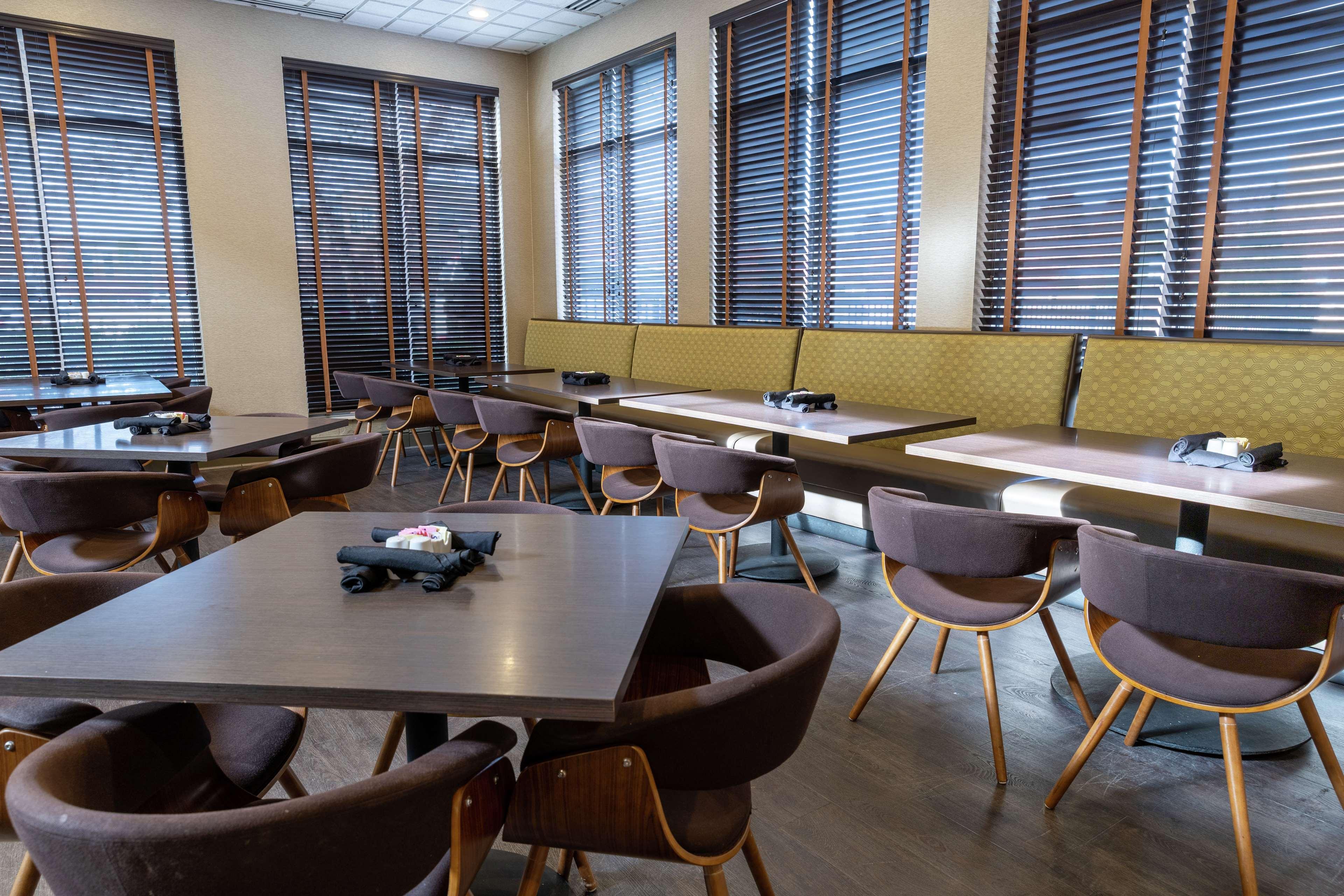 Hilton Garden Inn West Des Moines Ngoại thất bức ảnh