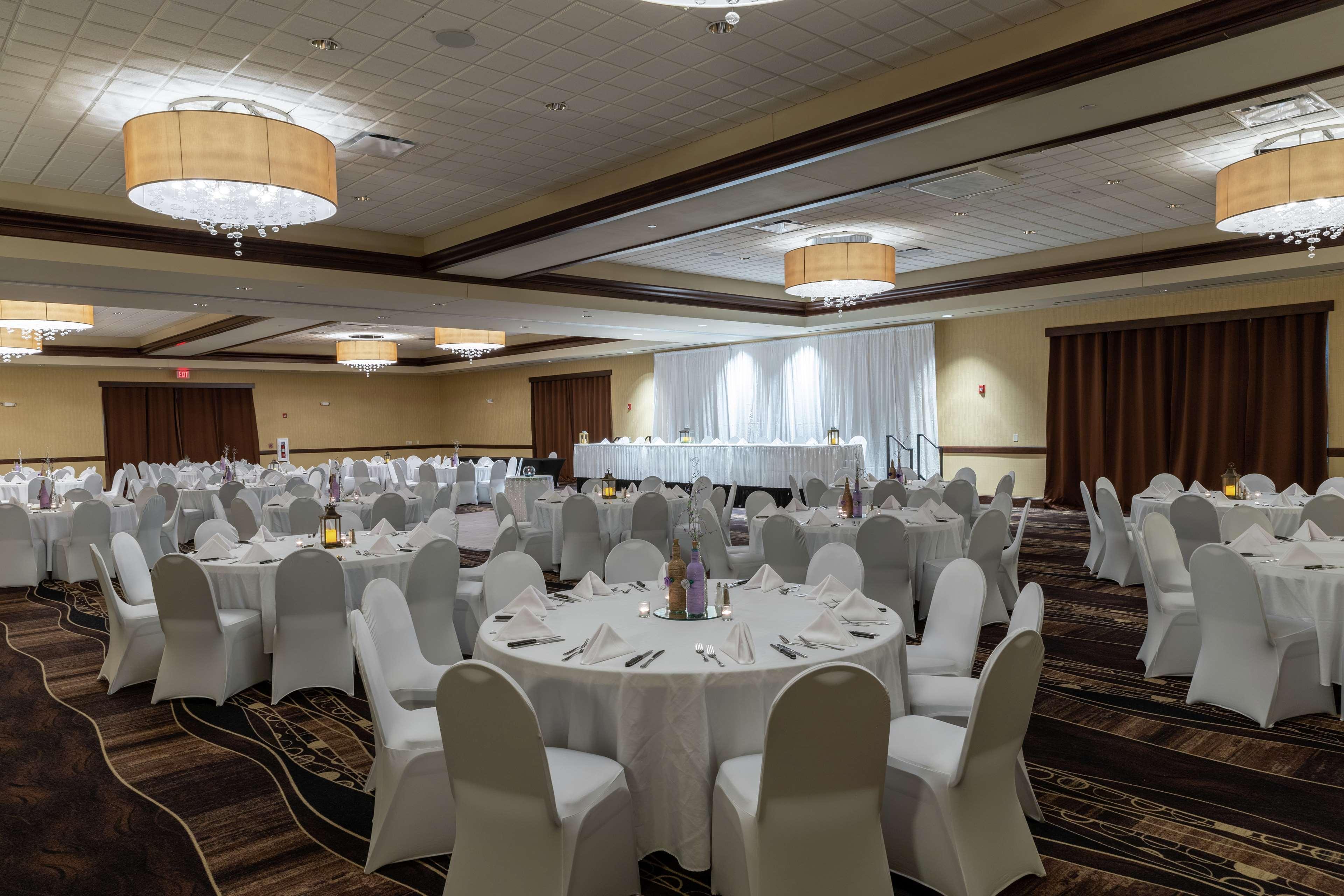 Hilton Garden Inn West Des Moines Ngoại thất bức ảnh