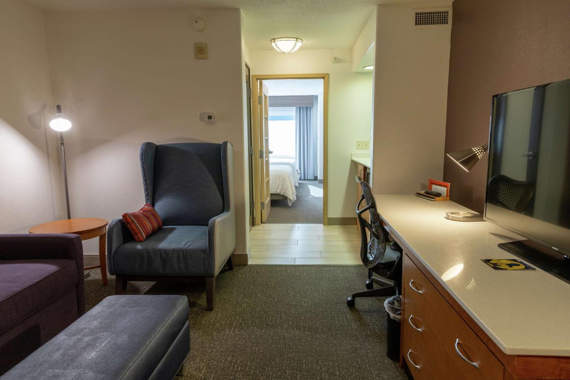Hilton Garden Inn West Des Moines Ngoại thất bức ảnh