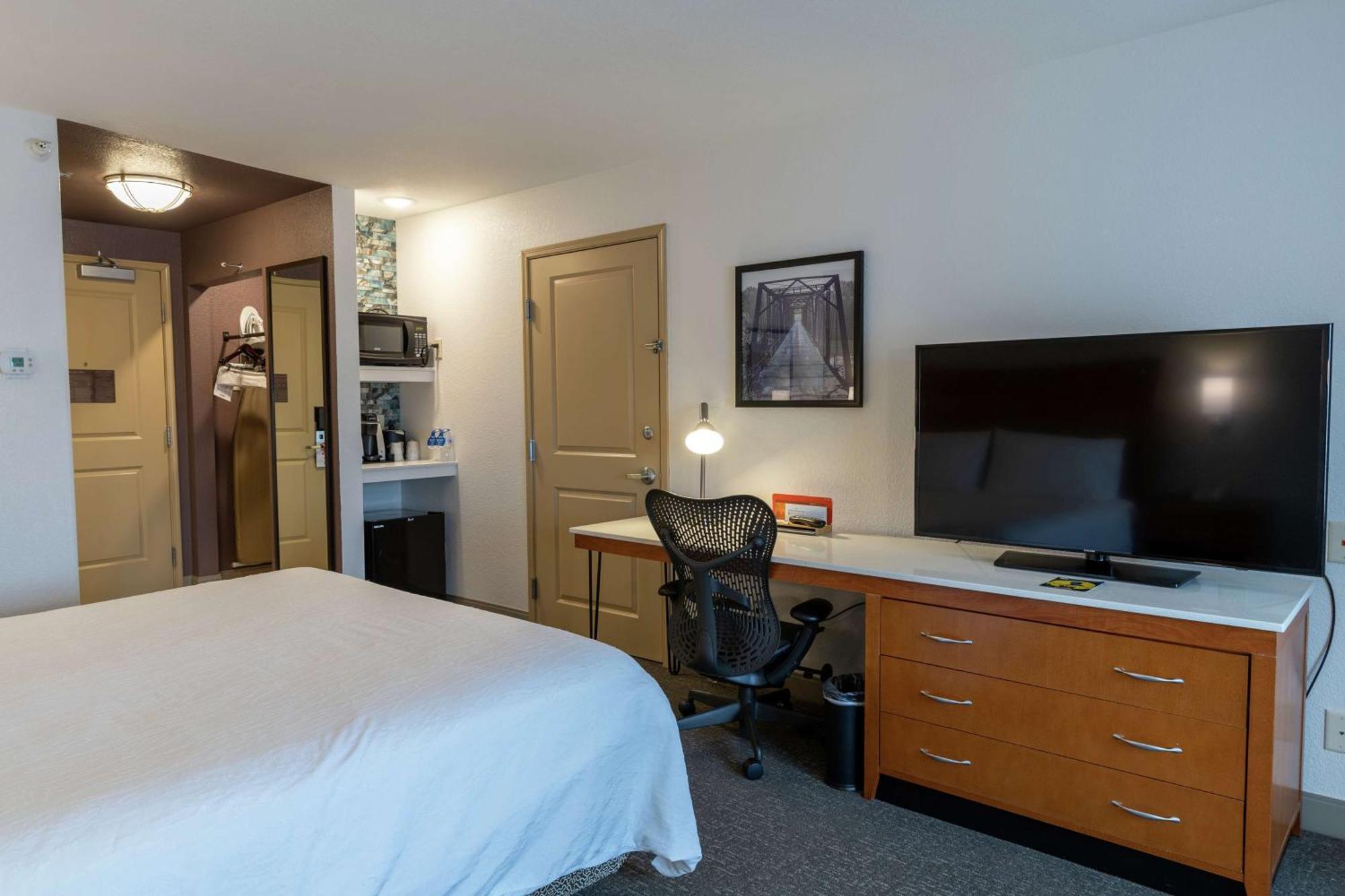 Hilton Garden Inn West Des Moines Ngoại thất bức ảnh