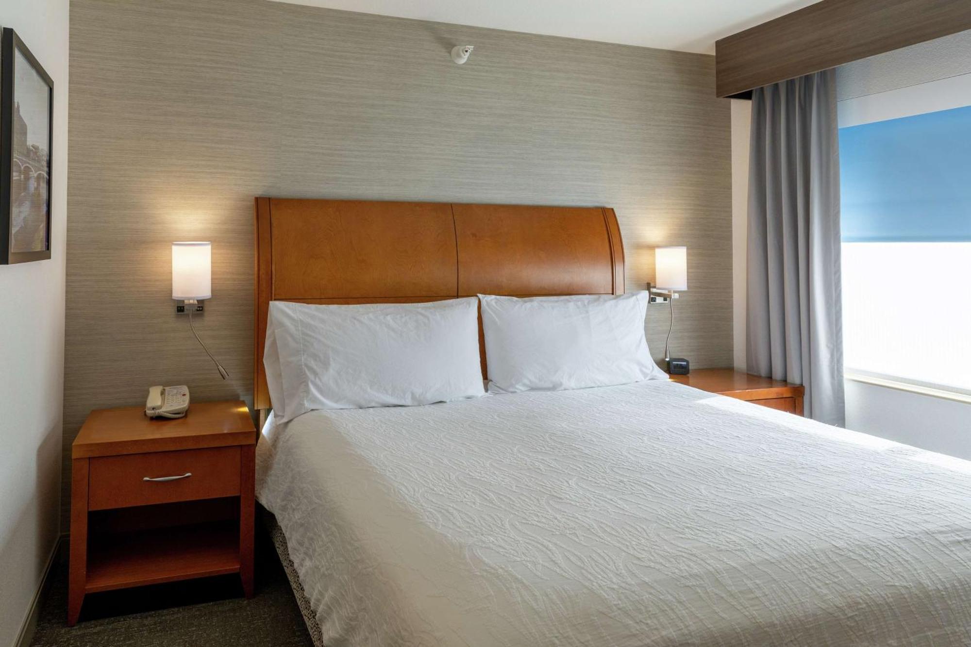 Hilton Garden Inn West Des Moines Ngoại thất bức ảnh